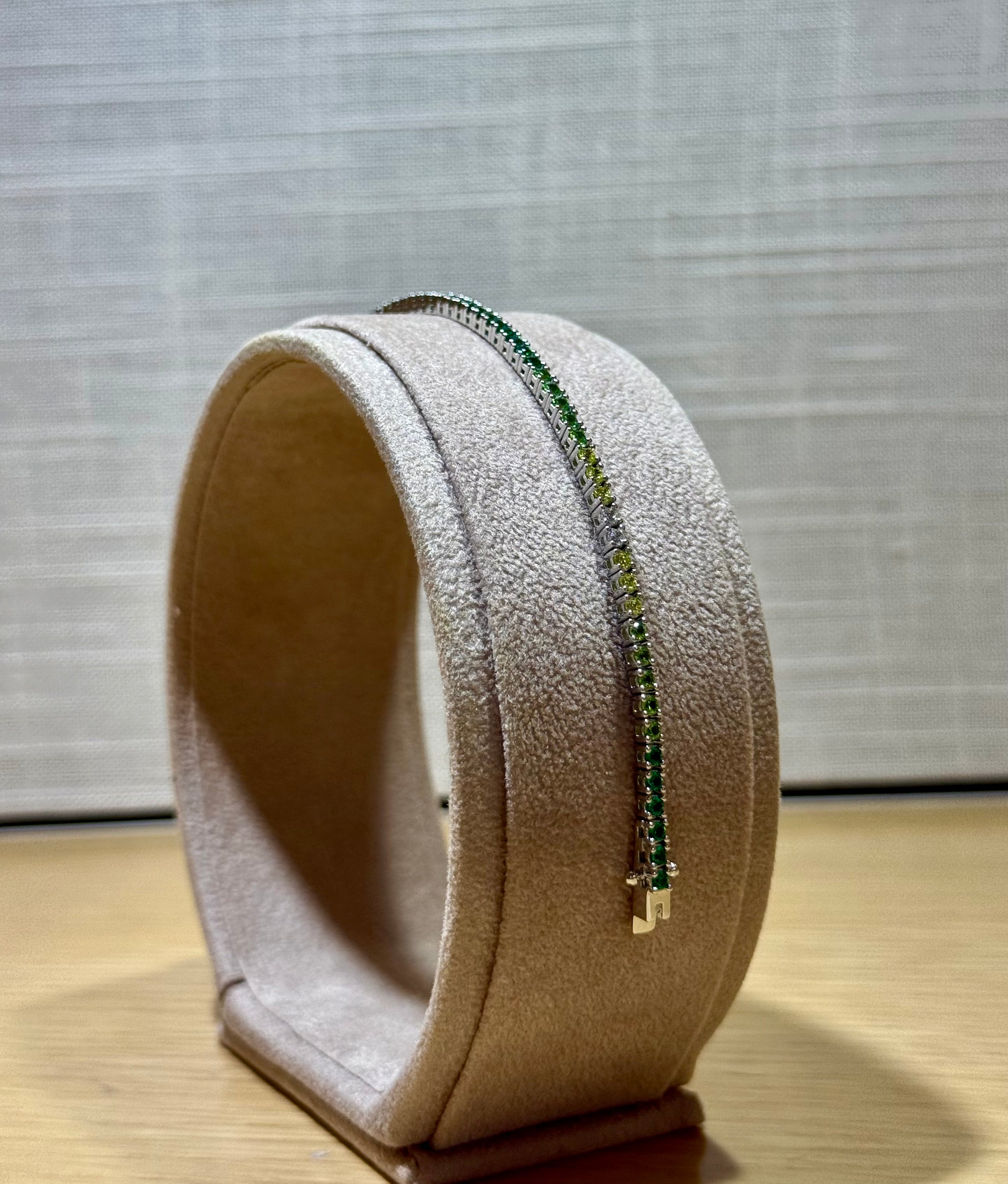 Tennis Verde in Argento