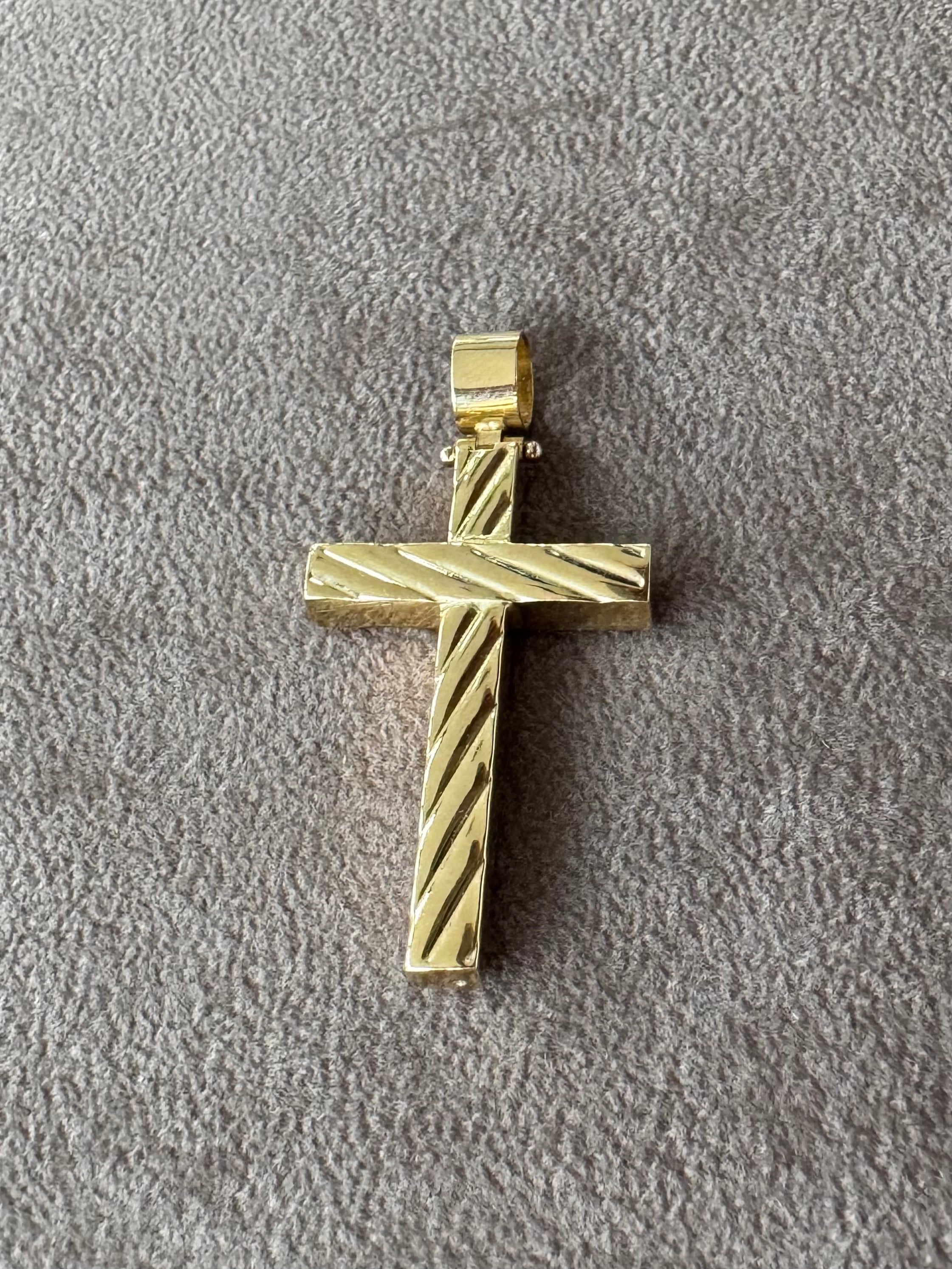 Ciondolo Croce in Oro 18kt