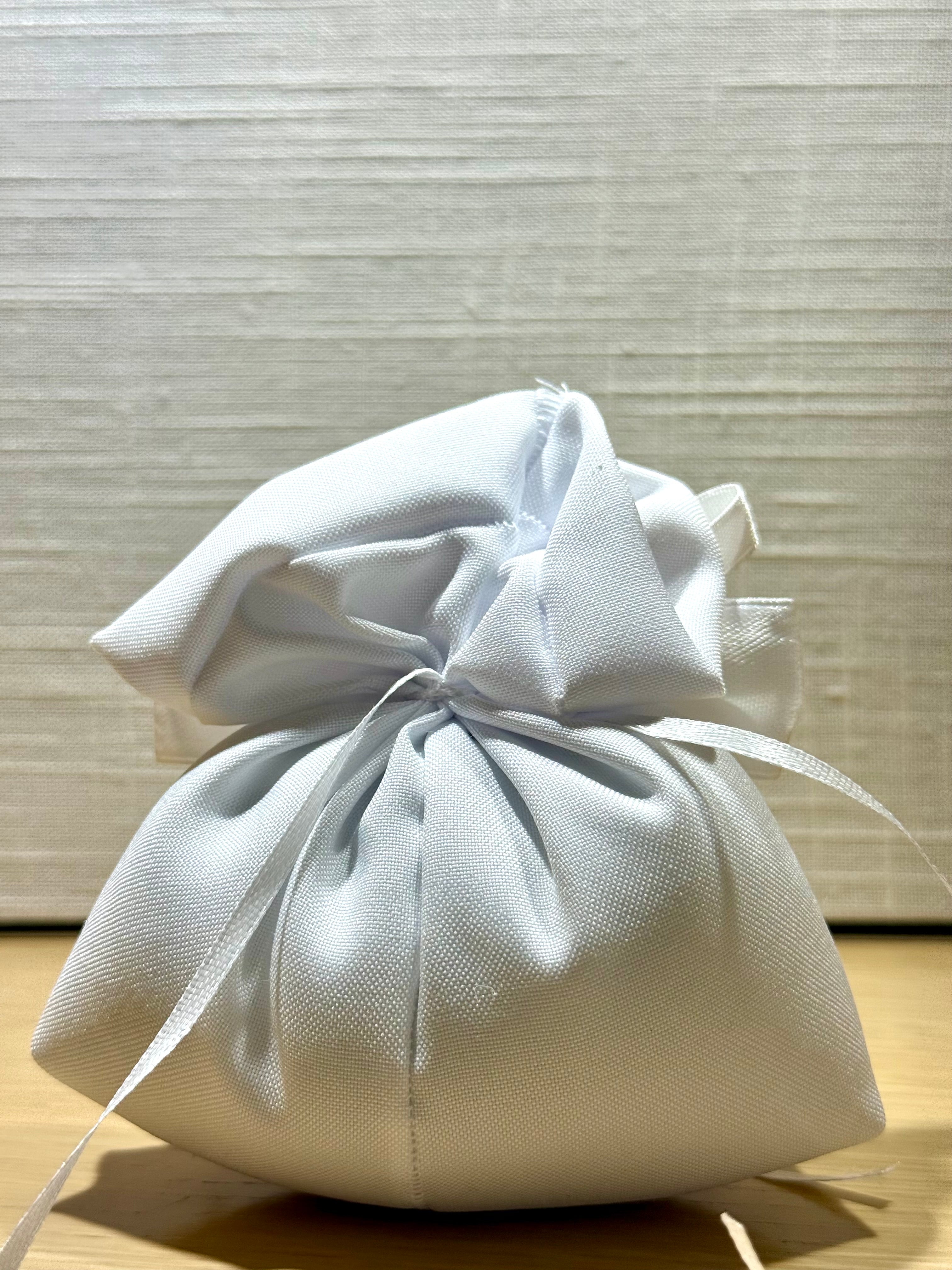 Sacchetti con confetti