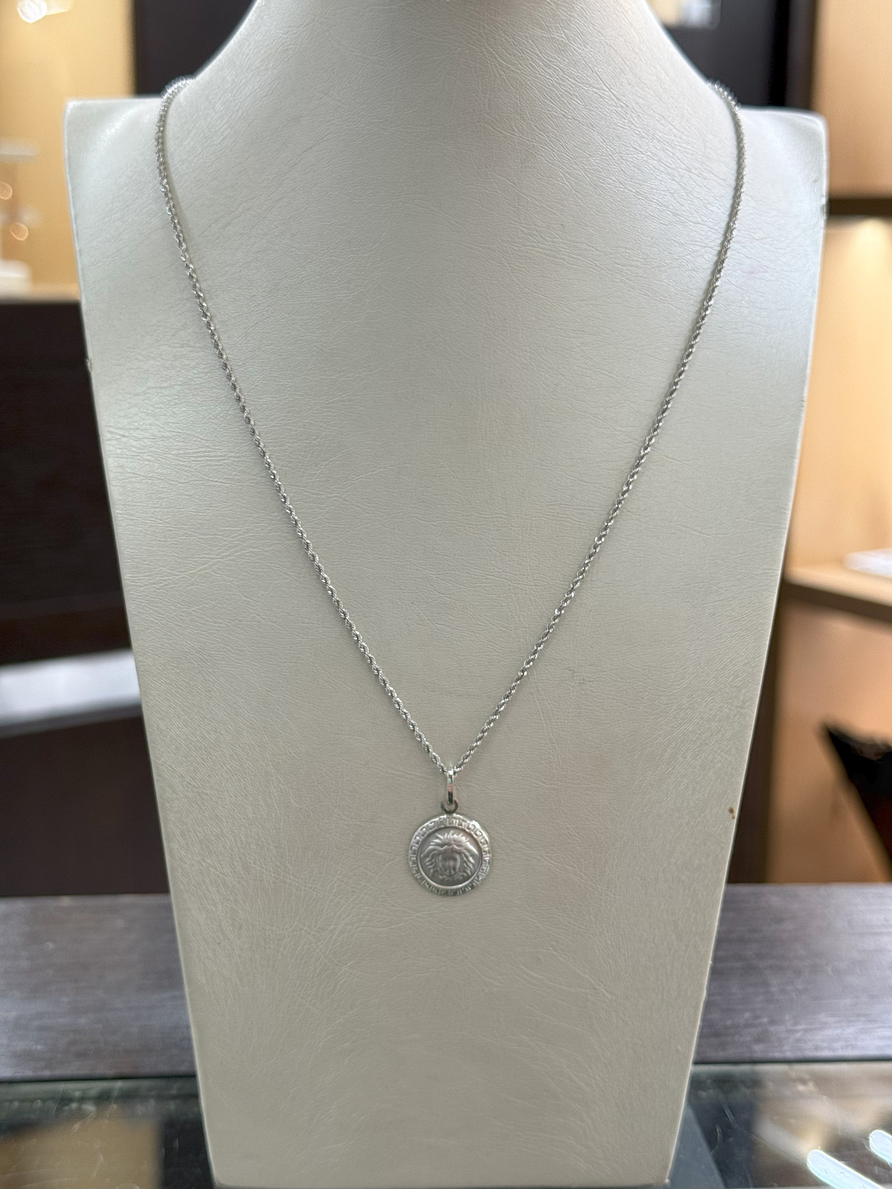Collana Funetta e Ciondolo Medusa in Oro Bianco 18Kt
