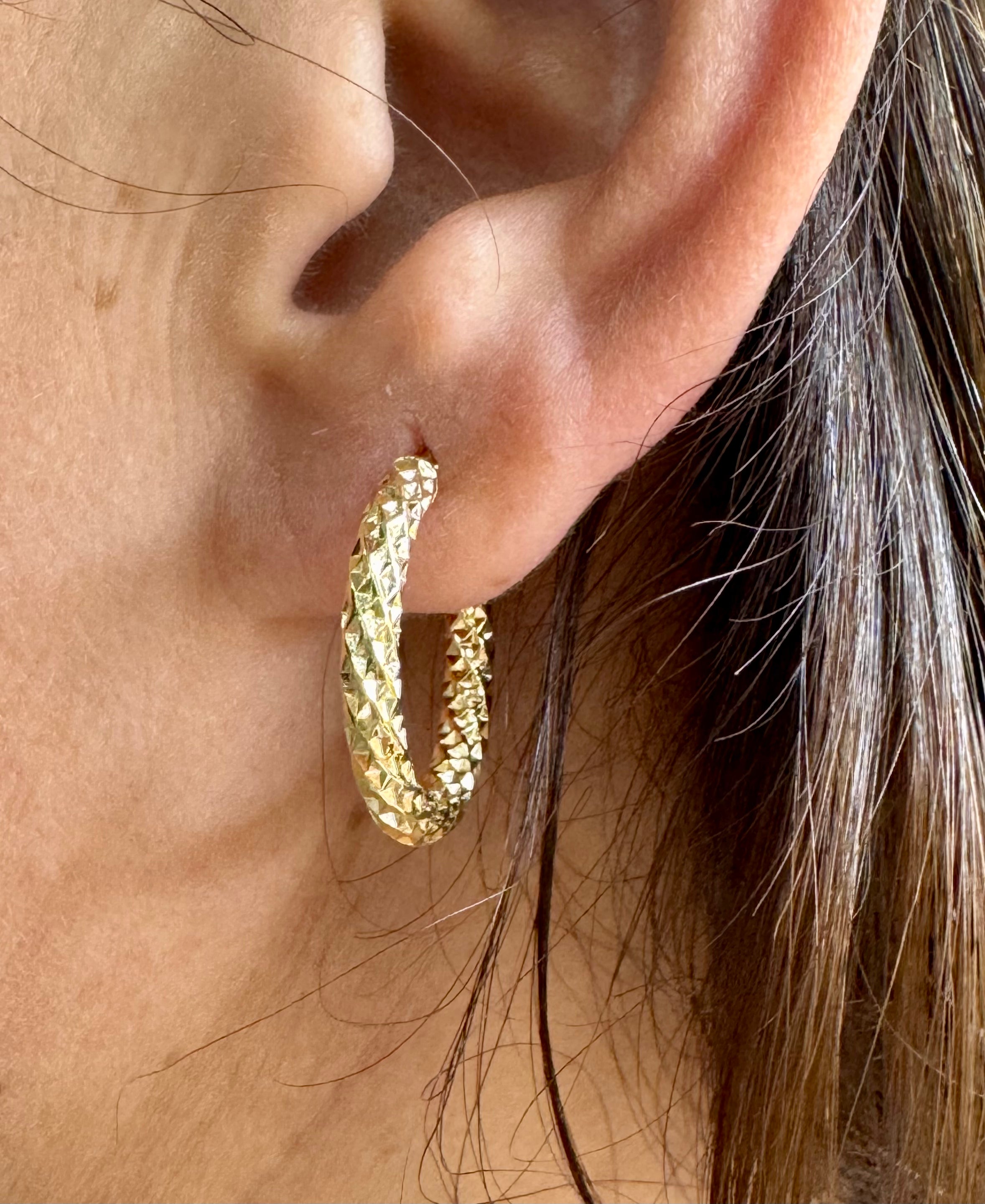 Orecchini cerchietto in Oro 18 kt