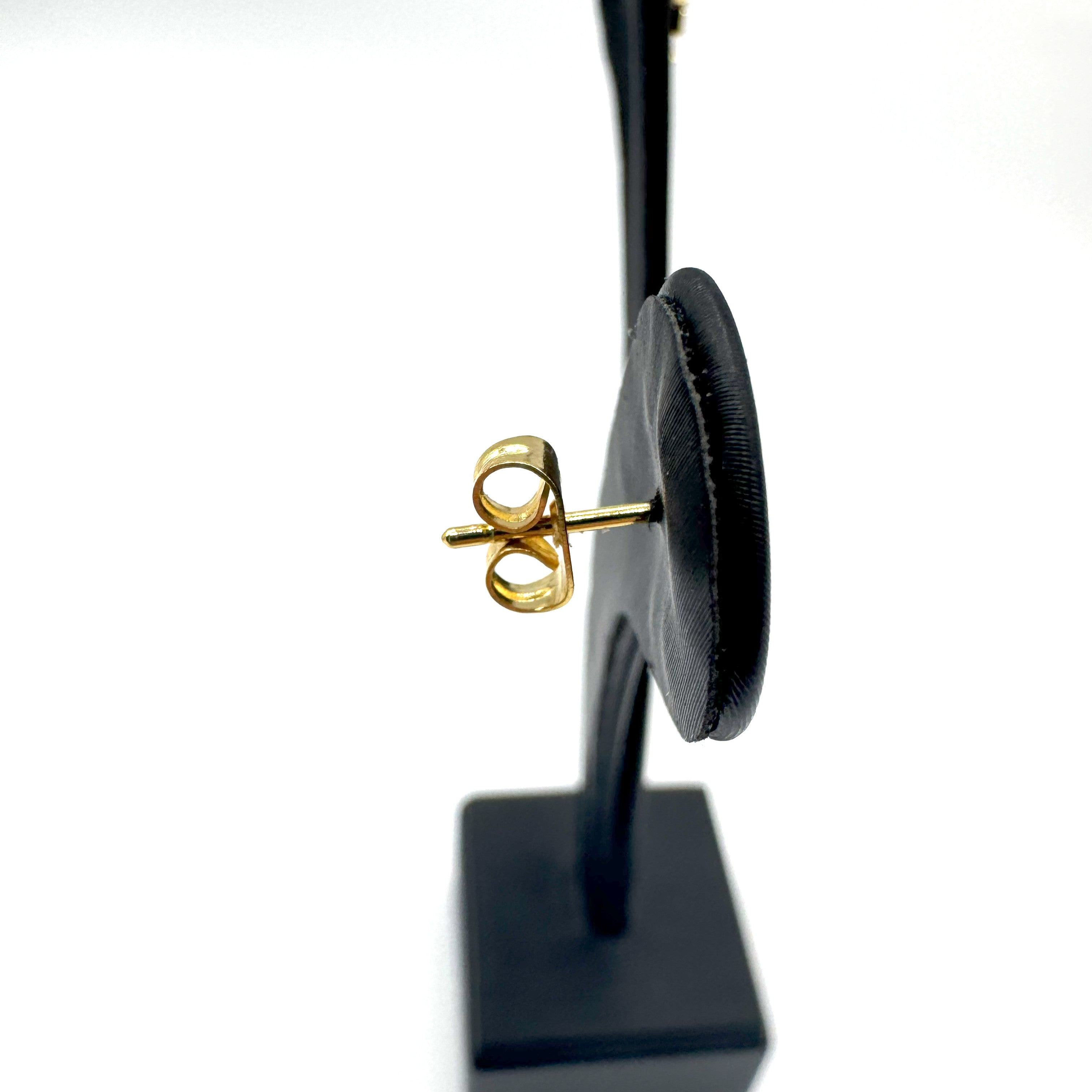 Orecchino In Acciaio Dorato Con Zircone Art.AM040G