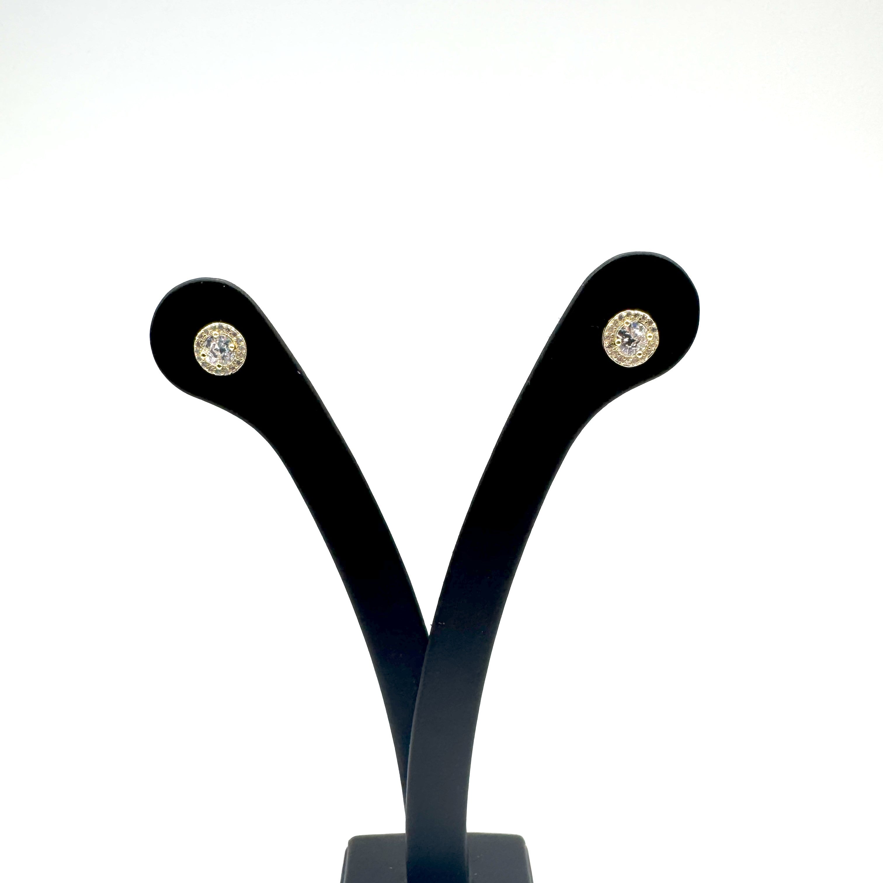 Orecchino In Acciaio Dorato Con Zircone Art.AM040G
