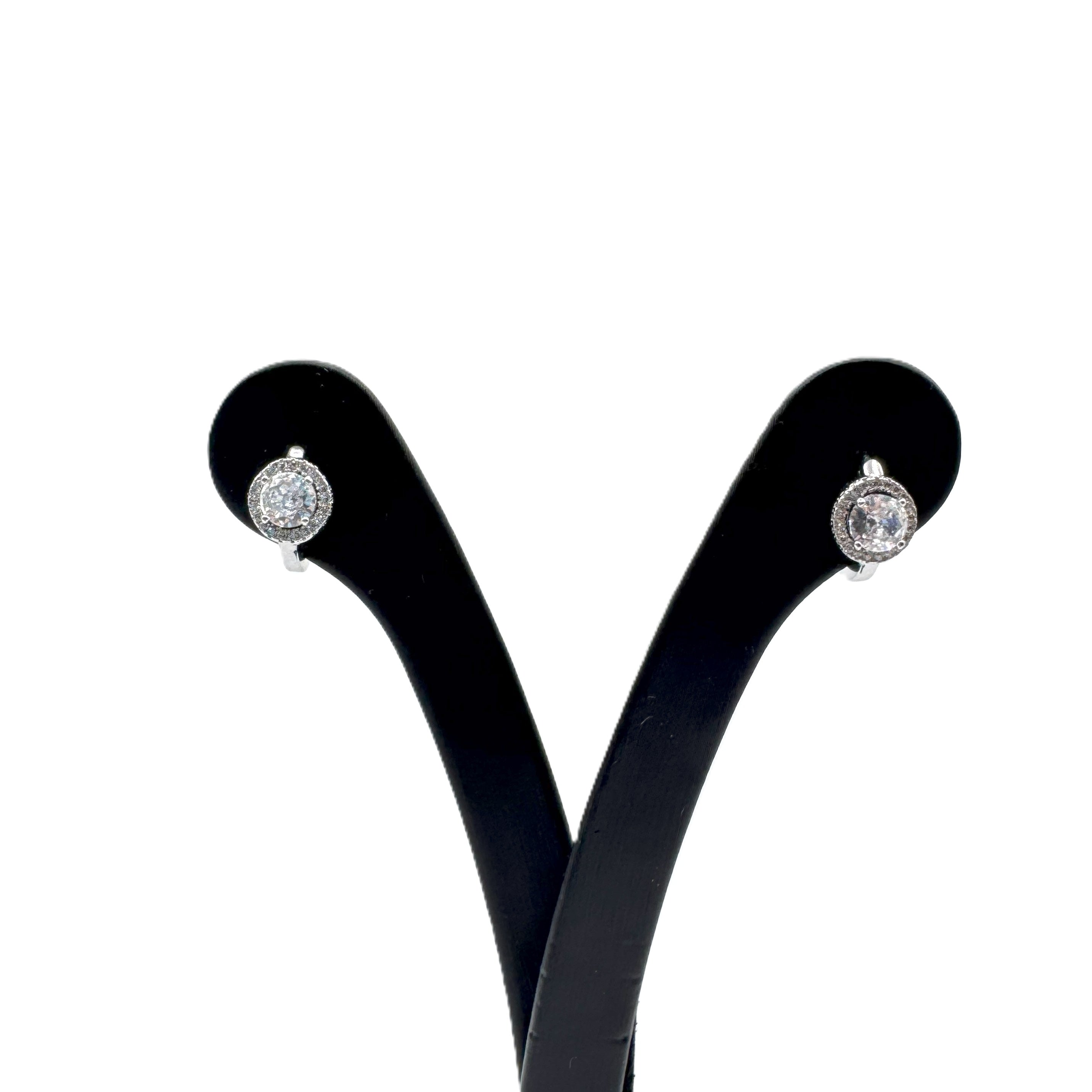 Orecchino In Acciaio Con Zircone Art.AM041