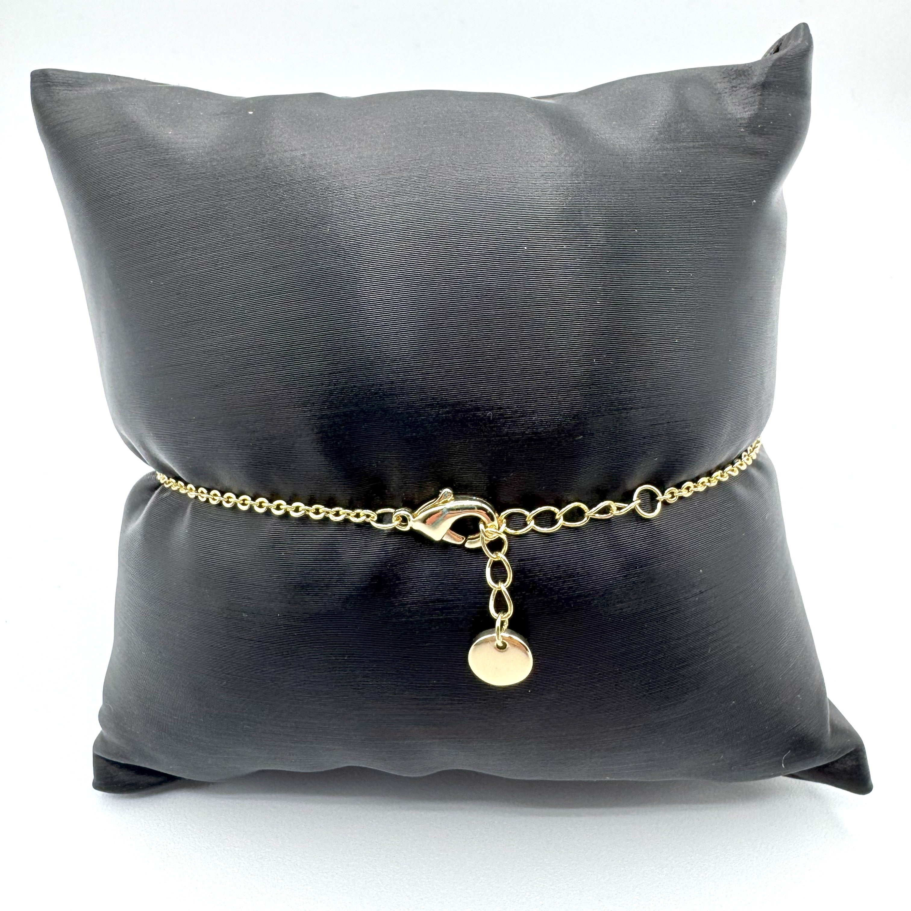 Bracciale In Acciaio Dorato Con Zirconi Art.AM060G