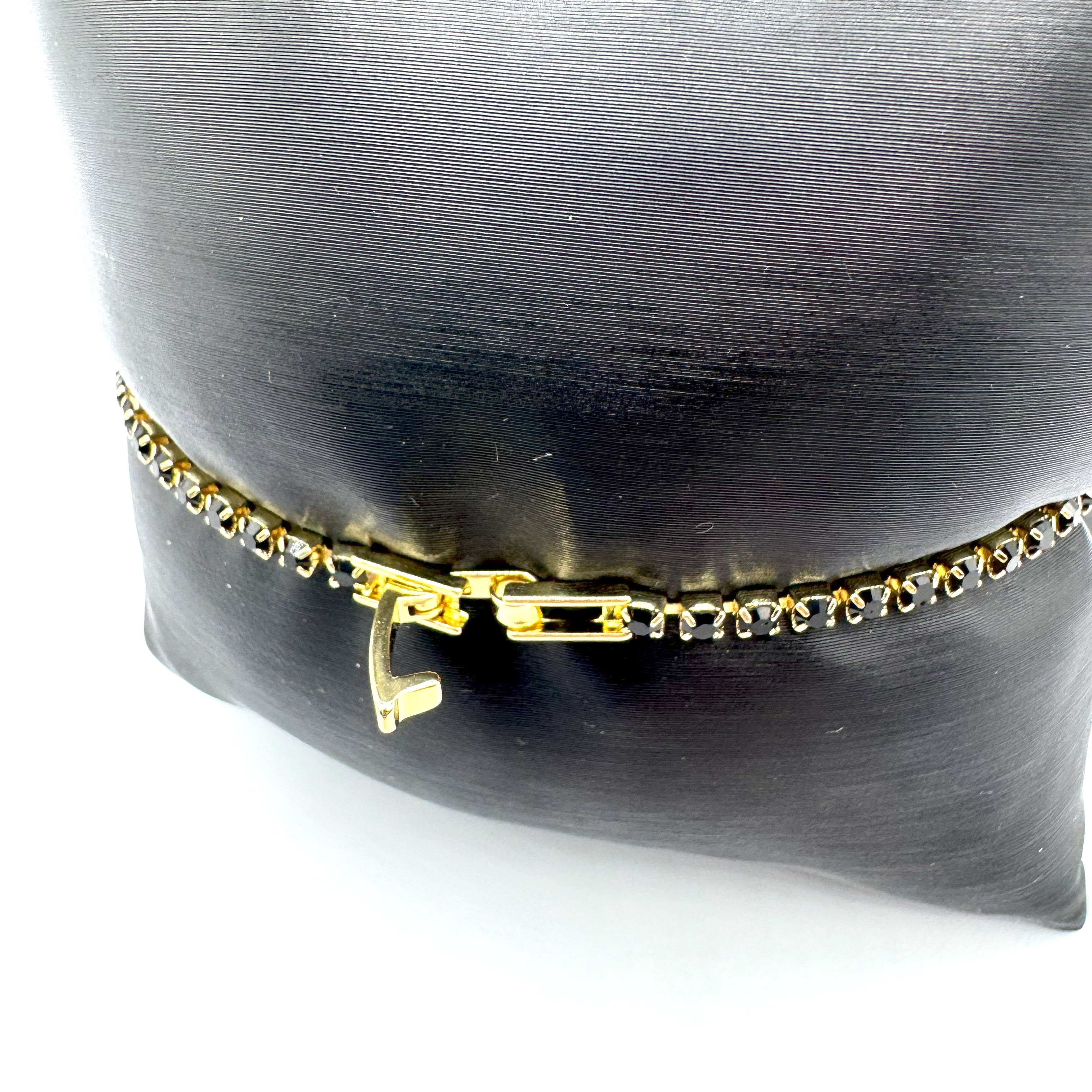Bracciale In Acciaio Dorato Tennis Zirconato Art.AM087
