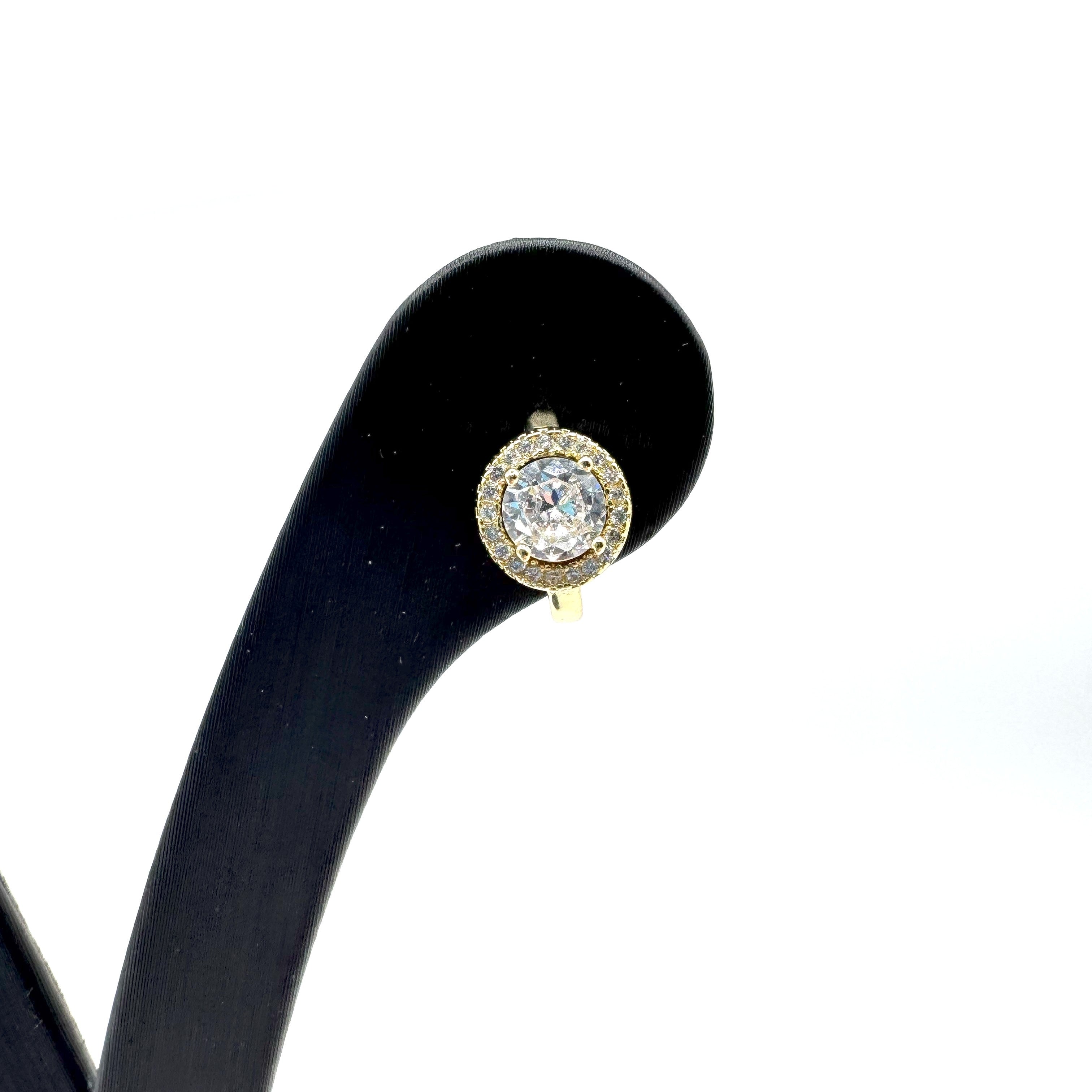 Orecchino In Acciaio Dorato Con Zircone Art.AM041G