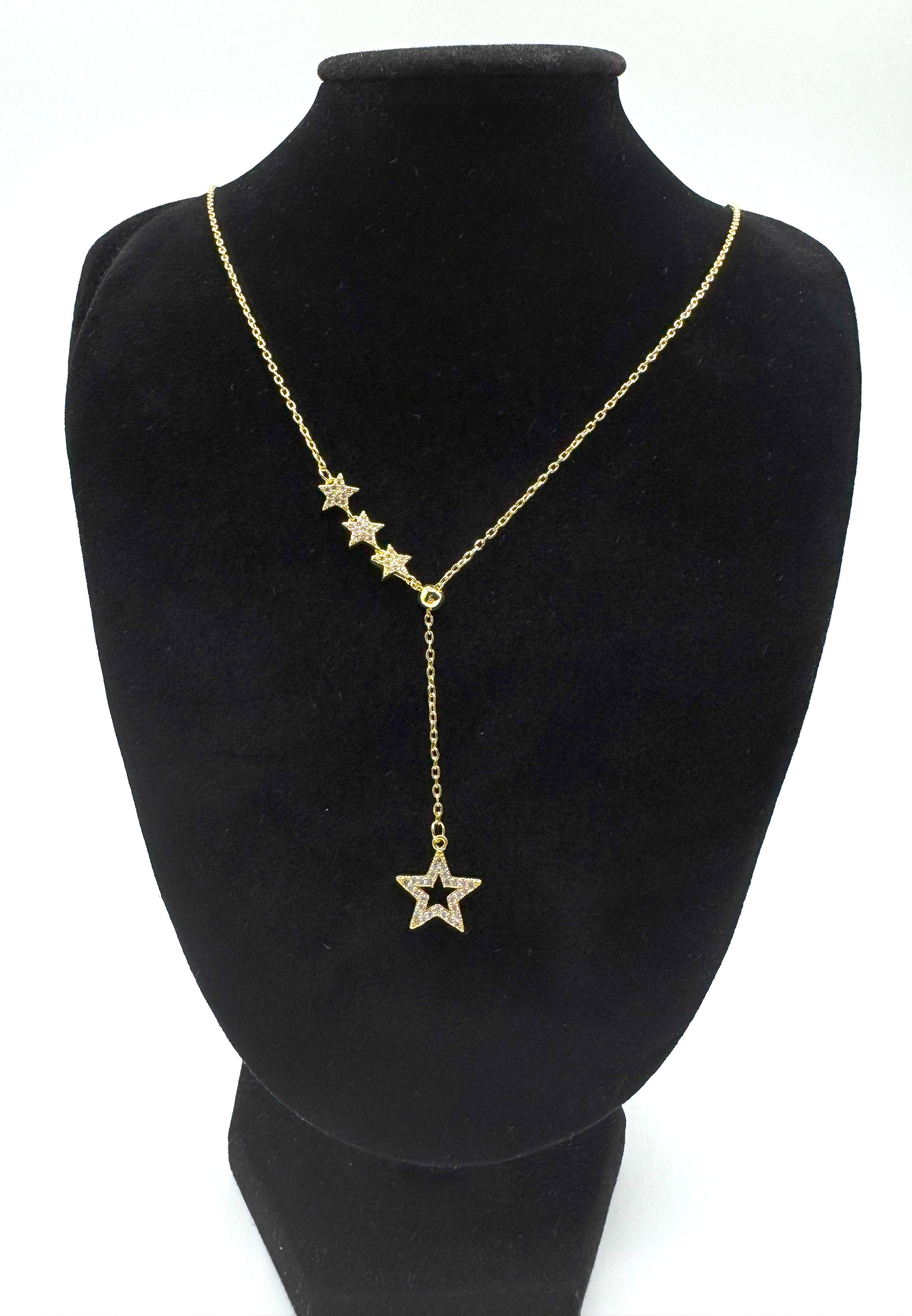 Collana In Acciaio Con Stelline Zirconate Art.AM104G