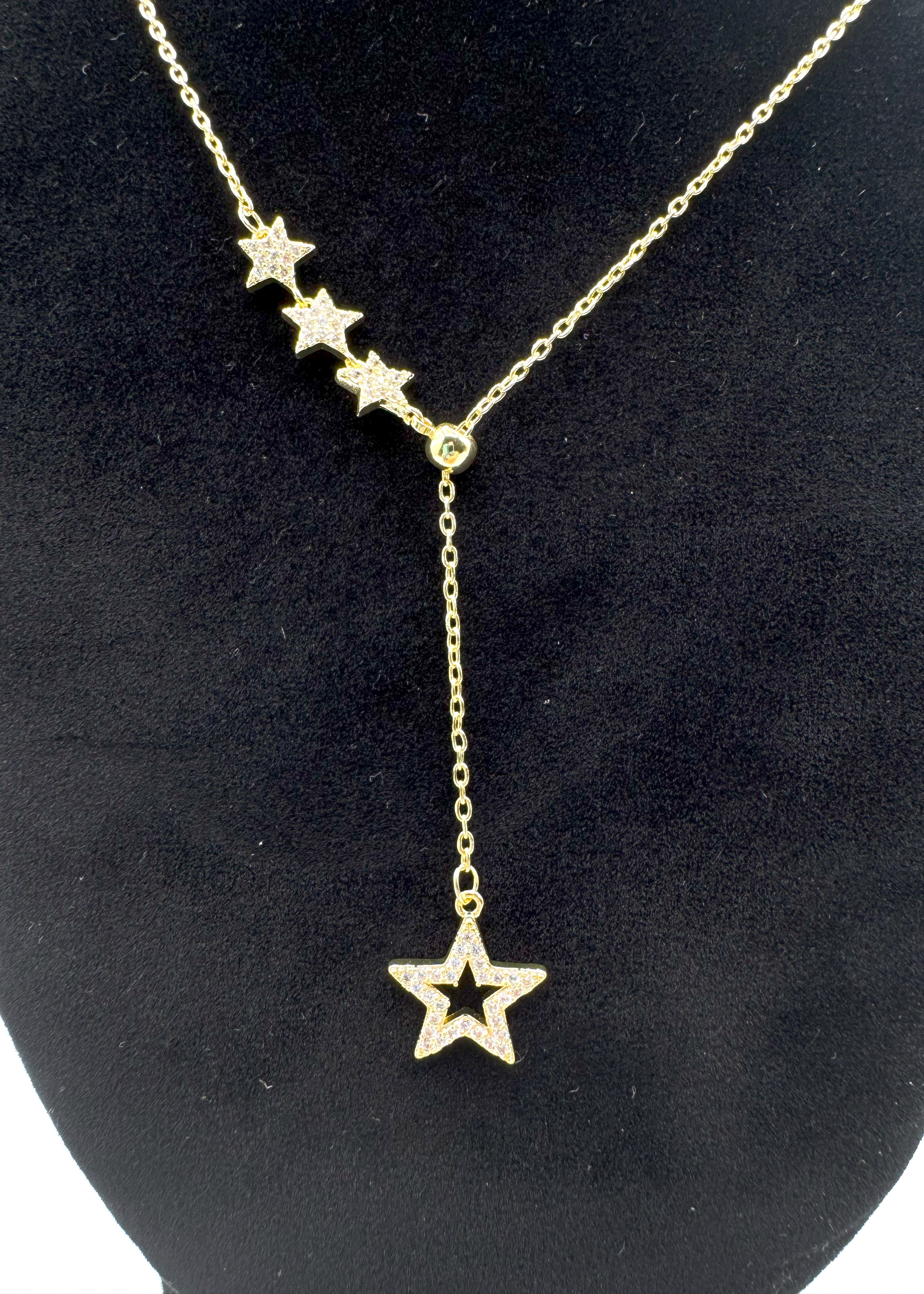 Collana In Acciaio Con Stelline Zirconate Art.AM104G