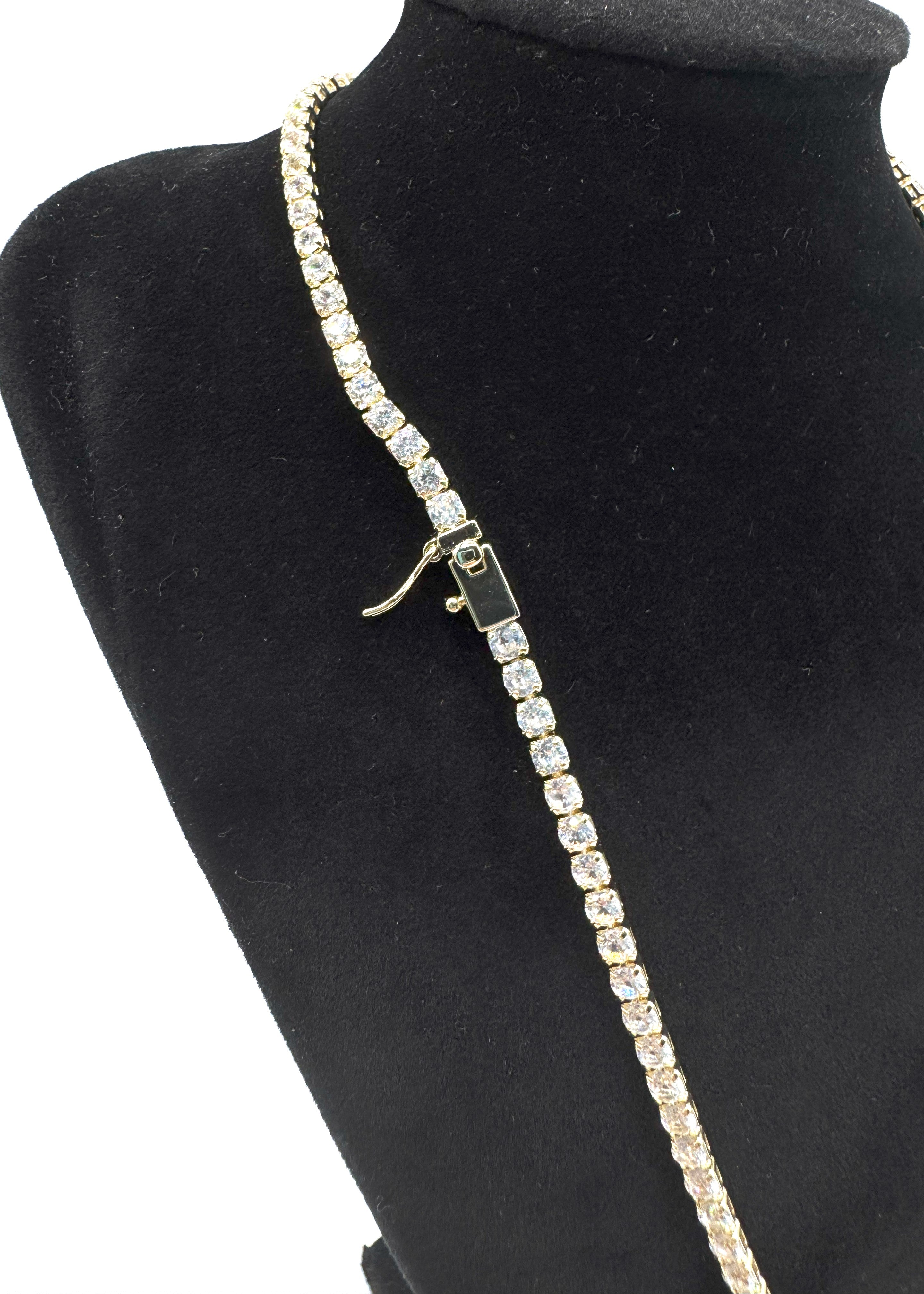 Collana Tennis In Acciaio Dorato Con Zirconi Art.AM341G