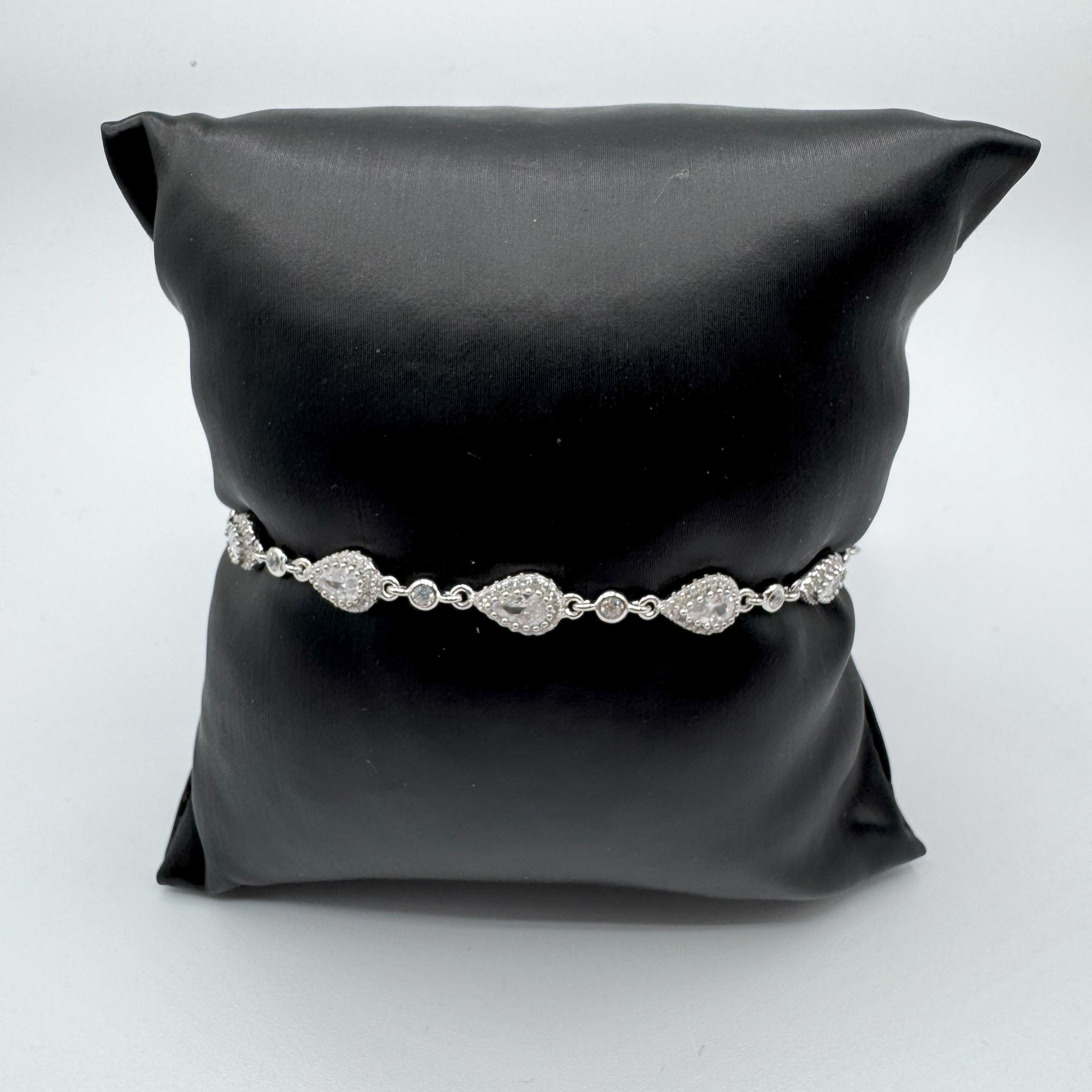 Bracciale In Argento 925 Fantasia a Gocce Zirconate Art.BHC37761
