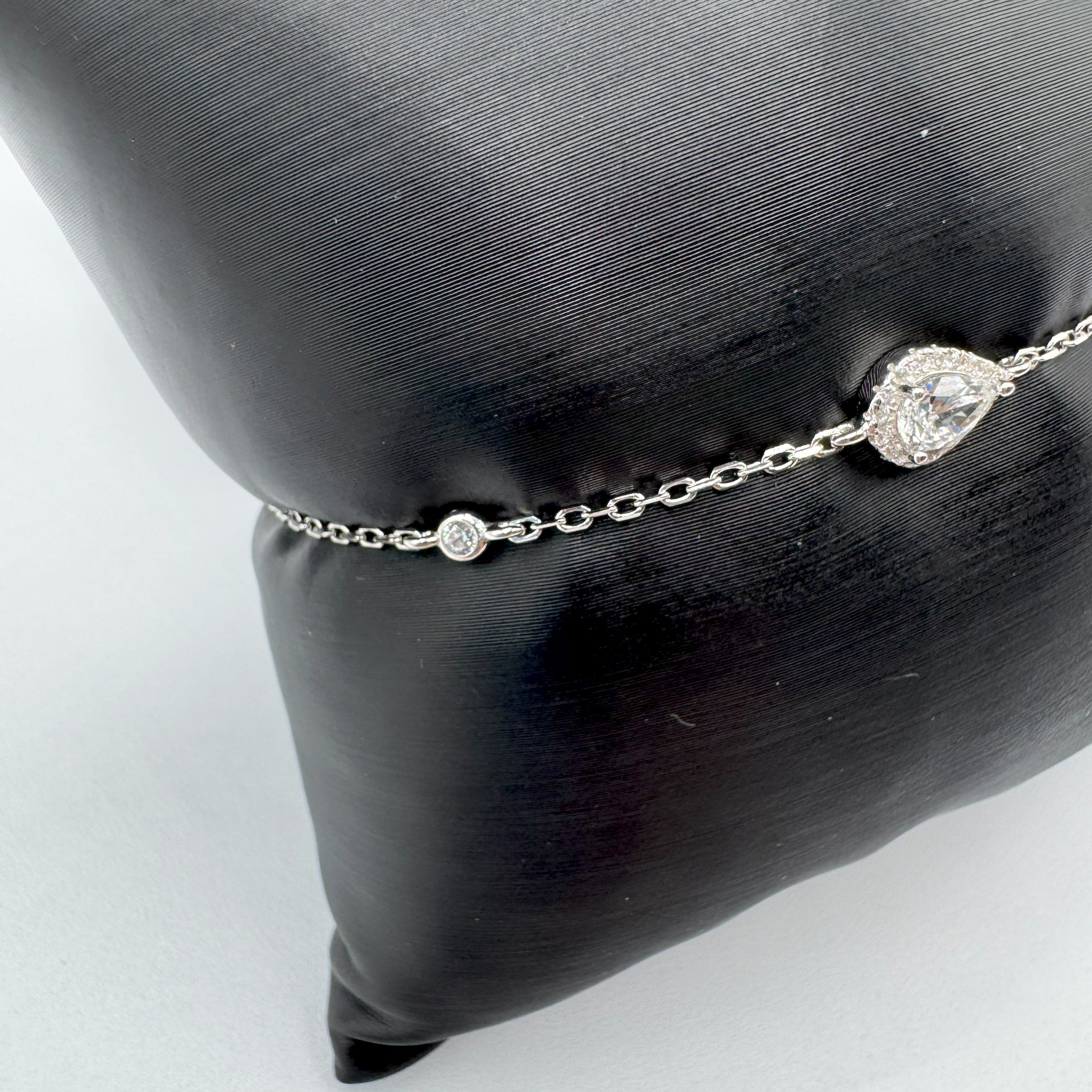 Bracciale In Argento 925 Fantasia a Goccia Con Zircone Art.BHC37516